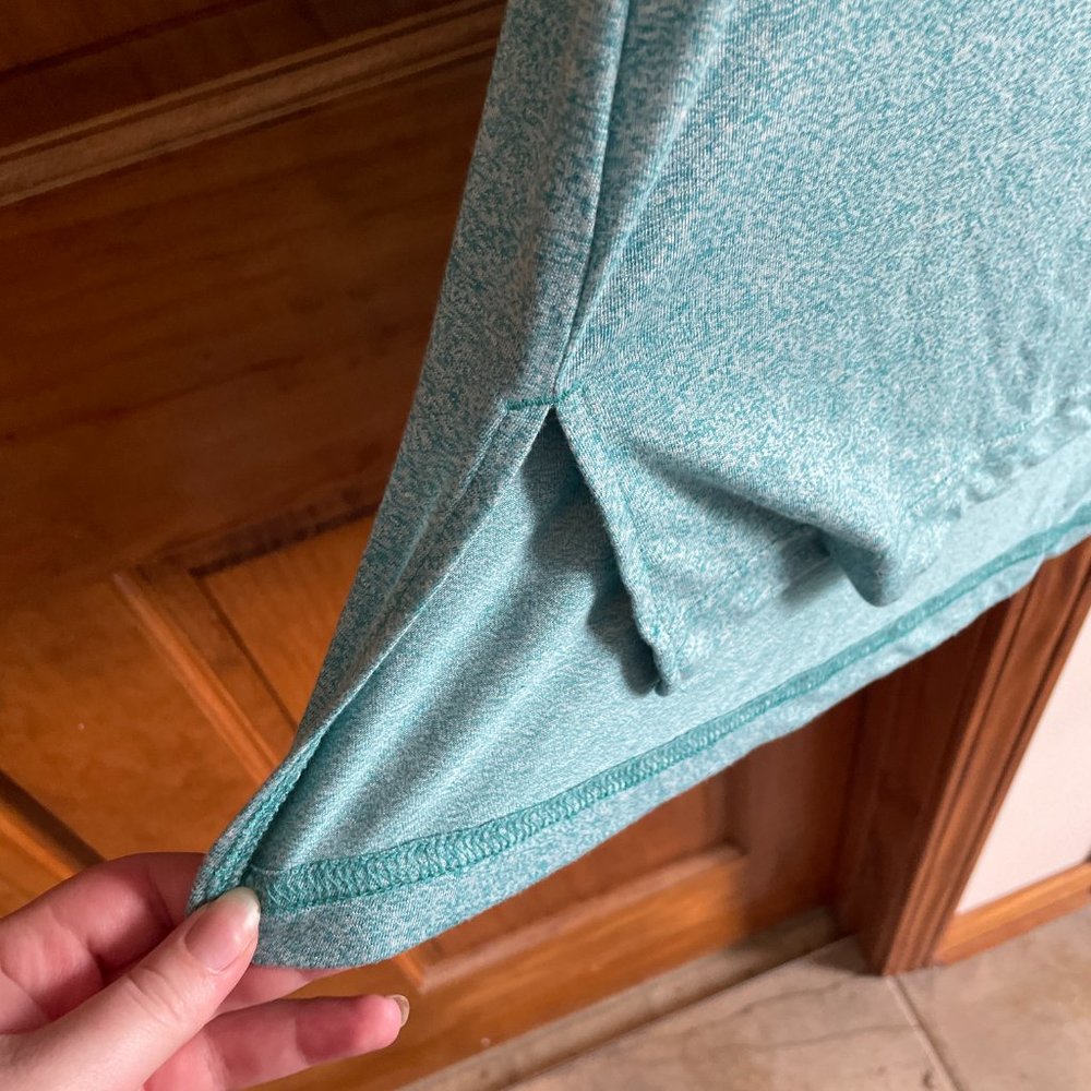 Light Teal Short Sleeve Women’s Top - Picture 4 of 4